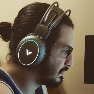 falconmaf's avatar